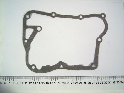 02 - těsnění krytu motoru P.