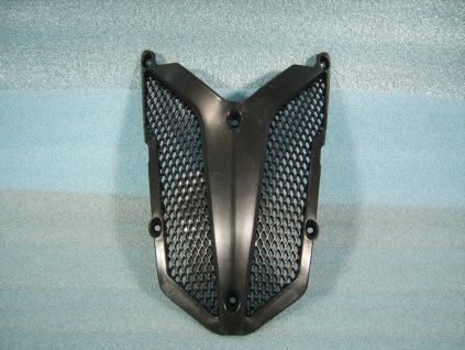 03 - mřížka štítu předního