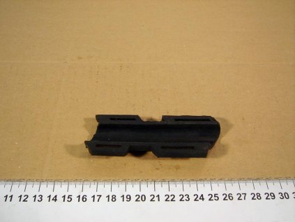 08 - těsnění krytu filtru vzduchu