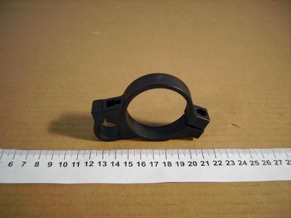 04 - úchyt hadice spodní 49