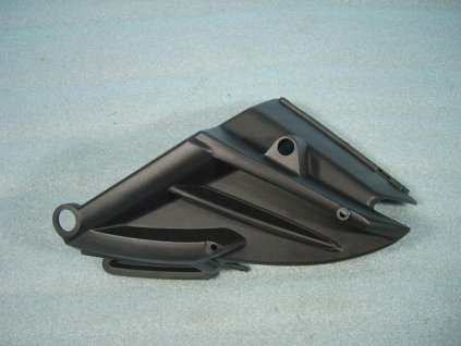 09 - kryt světlometu vnitřní L.