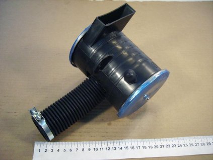 10 - filtr vzduchu airbox