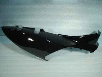 03 - kryt podsedlový P. (černá)