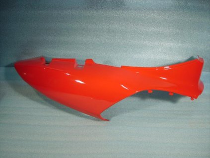 03 - kryt podsedlový P. RACING 42 (červená)