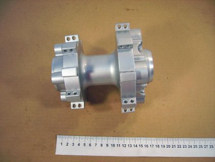 02 - náboj kola zadní-kotouč.brzda TR stříbrný