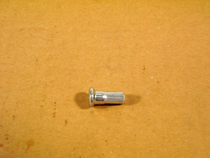 14 - matice drátu W40G1/8x17