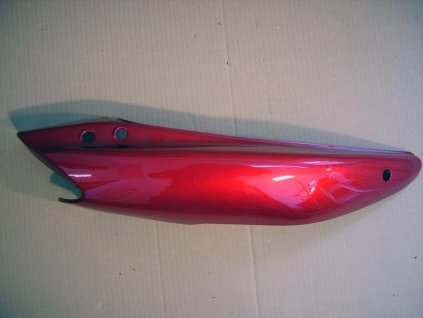 01 - kryt podsedlový P. (červená met.)