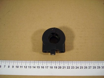 07 - držák rukojeti plynu