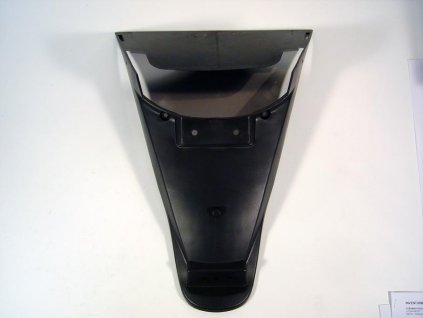 24 - blatník zadní