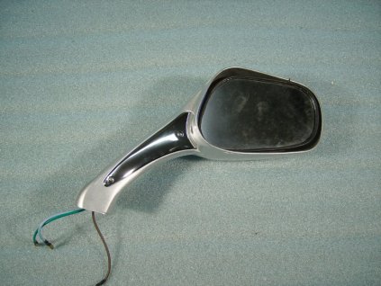 08 - zrcátko P. (stříbrná)