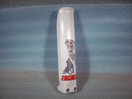 05 - kryt tlumiče P.P. (bílá)