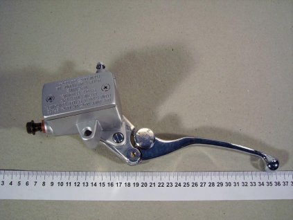 49 - brzdová pumpa zadní sestava
