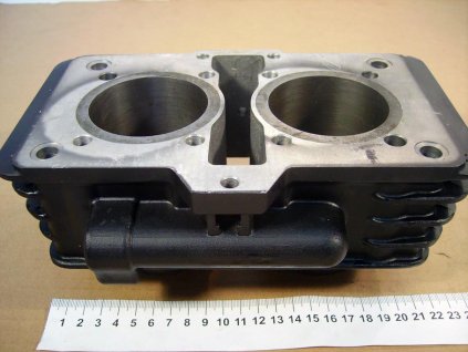01 - válec motoru 62 (černá)