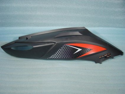 353 - kryt podsedlový P.