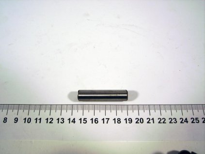 25 - hřídel vahadla výfukového