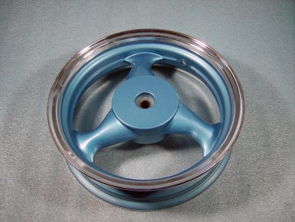 01 - disk kola zadní (modrá met.)