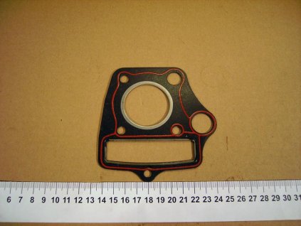 04 - těsnění hlavy motoru