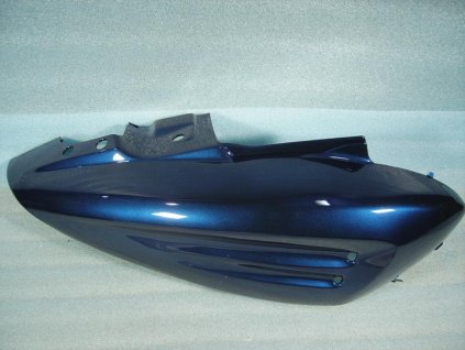 20 - kryt podsedlový P. (modrá met.)