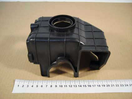 04 - kryt ventilátoru horní (hlavy motoru)