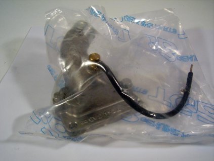 12 - příruba membr.ventilu