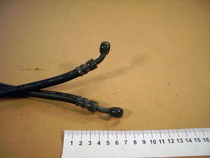 18-2 - brzdová hadice přední