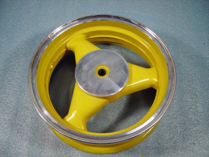 10 - disk kola zadní ALU 12" (žlutá)