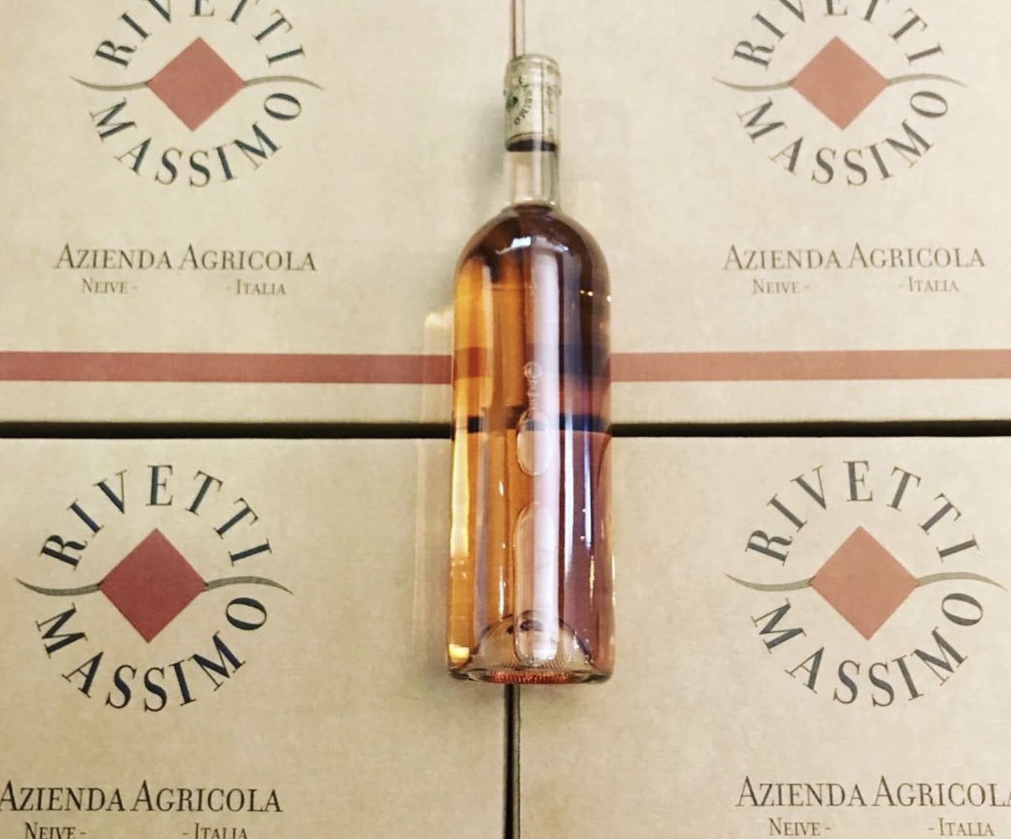 Růžové víno: jemně světlá Provence vs. šťavnatější italské rosato