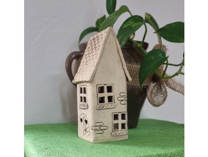 Keramický domeček 19 cm - dekorace do bytu i do zahrady