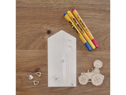 Dřevěný domeček, kluk a traktor - polotovar k dotvoření