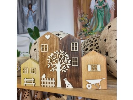 Dřevěné domečky - vesnička s pejskem - 4ks