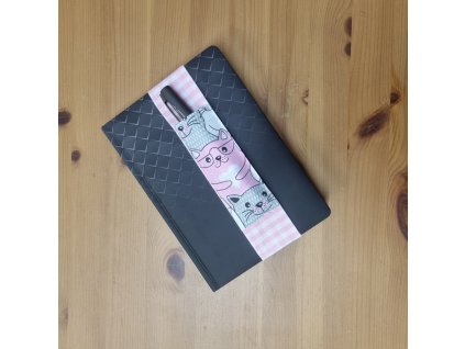 Držák na pera k diáři (pouzdro na pera) - kočky - růžové kostičky