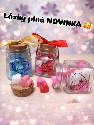 💗 NOVINKA v Nebeské koupeli 💗 Malá sklenička plná lásky… Mýdlová srdíčka s jemnou vůní meduňky, která potěší úplně...