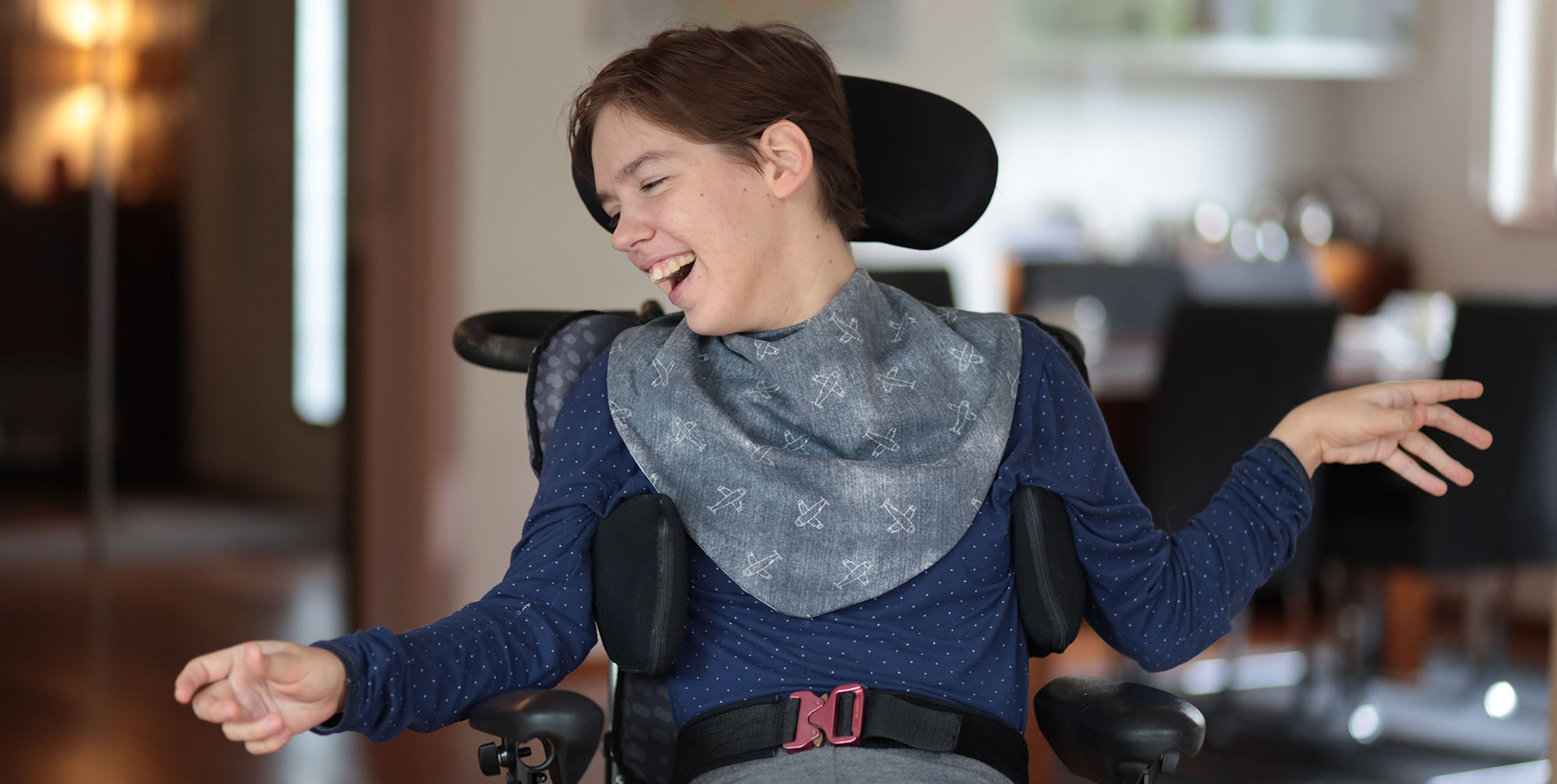 Needo_Pauli_satek_letadla3