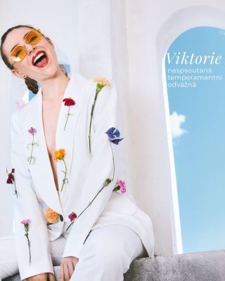 Nový rok nemusí znamenat velká rozhodnutí. Někdy stačí drobná změna. Nebojte se objevovat a být o krok blíž tomu, kým...