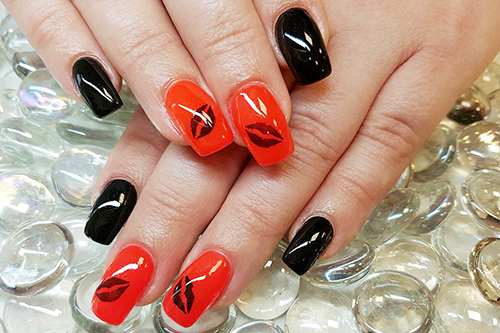 Gelové nehty na Valentýna