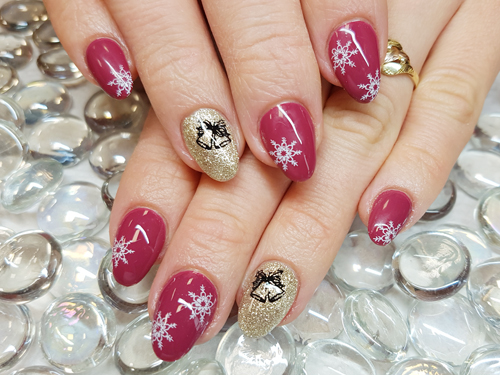 Vánoční gelové nehty