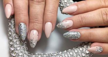 trendy_nails