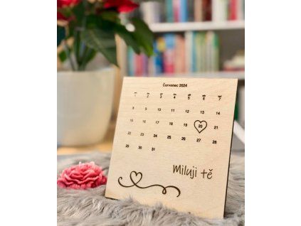 Gravírovaný kalendář s vaším důležitým datem a textem  – s vlastním datem a textem