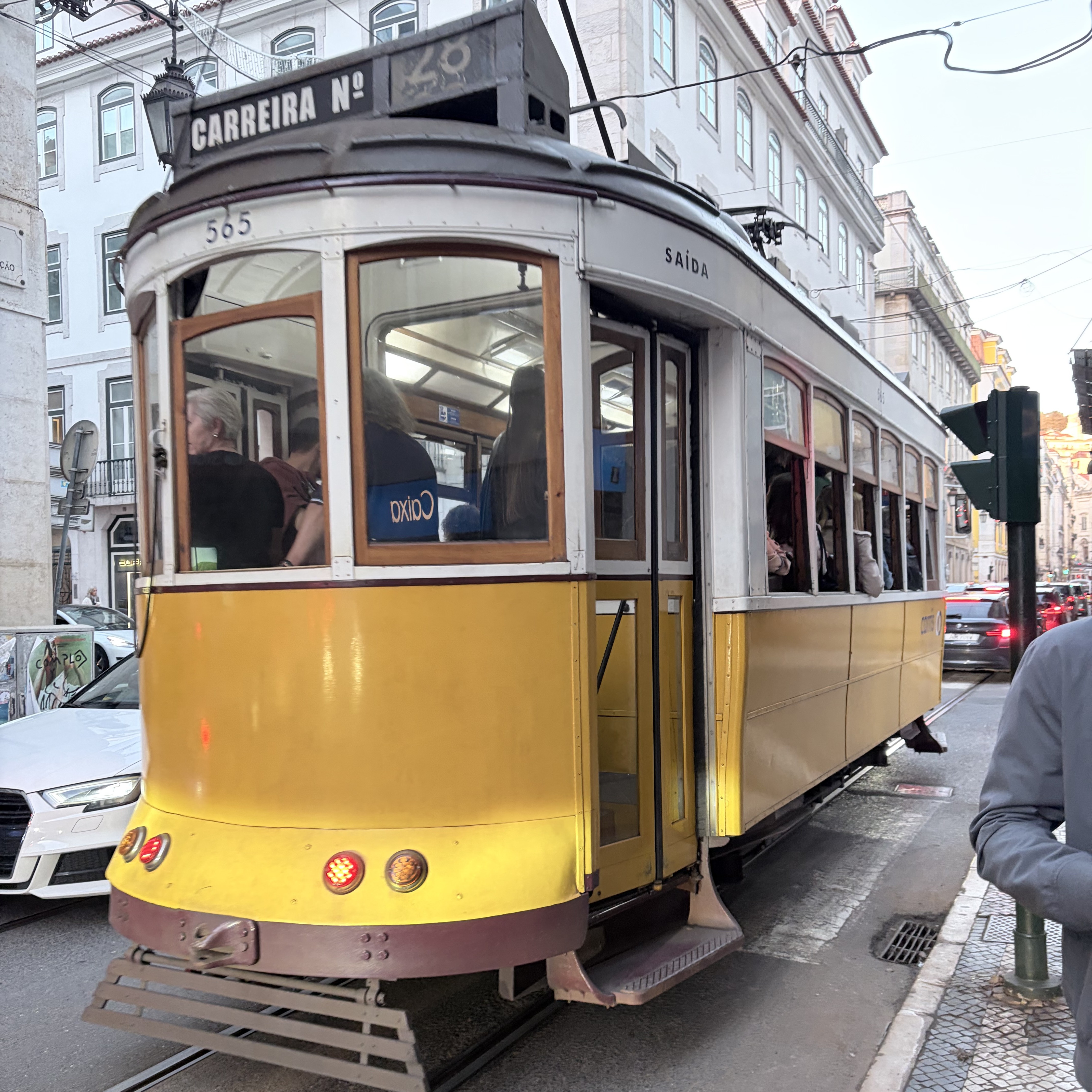 Historická tramvaj v Lisabonu