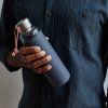 Sklenená fľaša na vodu - 600 ml - Slate farba