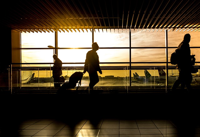 Letiště Amsterdam Airport Schiphol: Praktické informace pro cestující