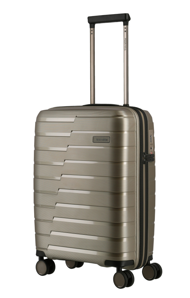 Cestovní kufr Travelite AIR BASE 4W S 75347-40 37 L šampaňská