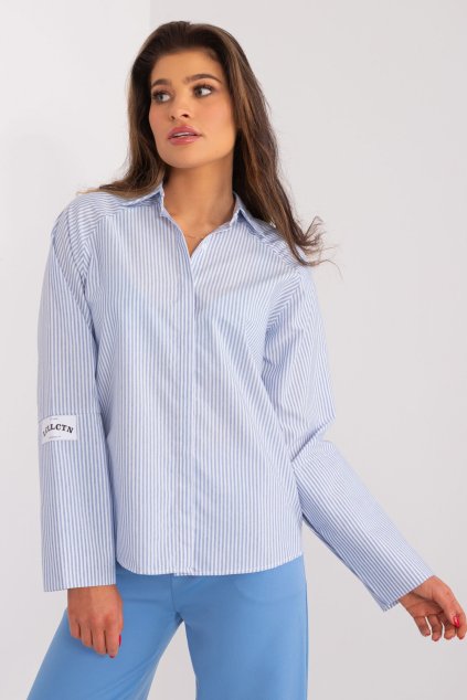 Světle modrá pruhovaná dámská košile s límečkem
