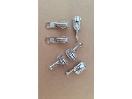 YKK běžec spirálový s oboustranný, vel. 5, stříbrný