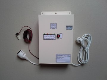 Náhradní zdroj s baterií uvnitř NZ UNI B18 Z- závěsný