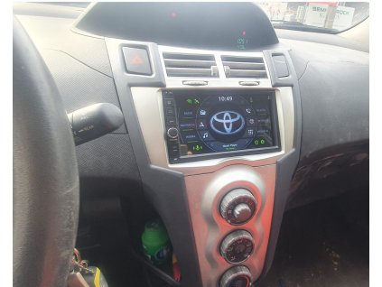 Toyota Yaris autorádio s Android 12 WIFI, GPS, USB, BT (HW výbava 4 Core 2GB+16GB PX HIGH)