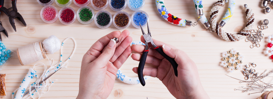 nejlevnejsi-koralky-oganizace-pracovni-plochy