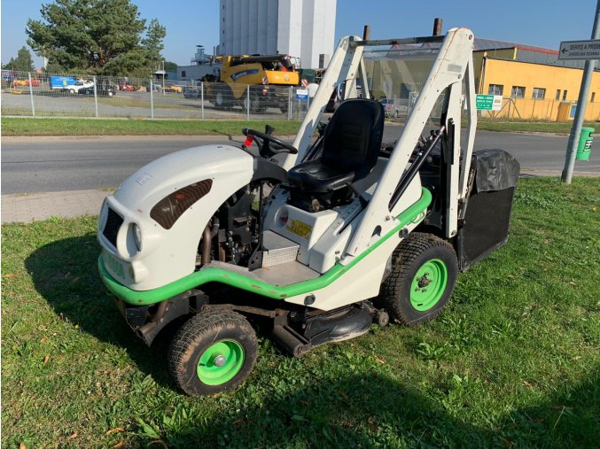 profi zahradni traktor etesia hydro 100