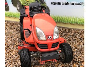 profi zahradní traktor kubota gr 2100 oranžové barvy před plachtou traktory kolín