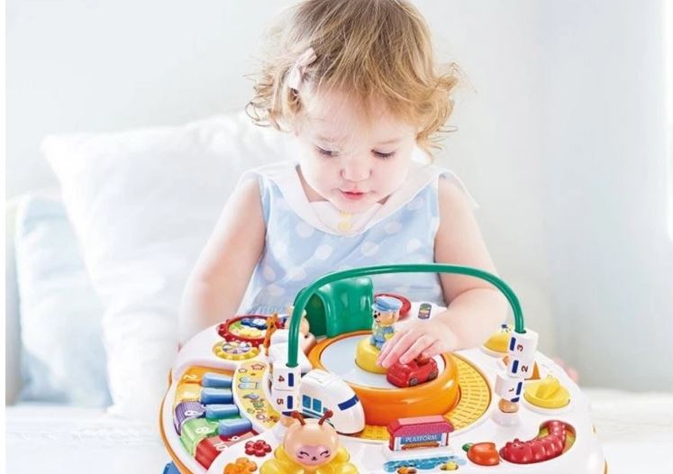 Hračky pro batolata a co u nich rozvíjet?